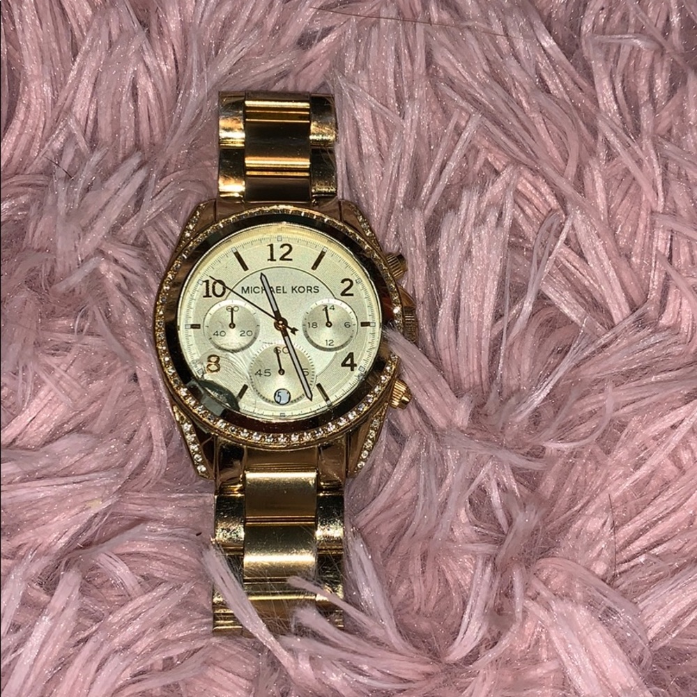 Michael Kors USED/CRACKED watch